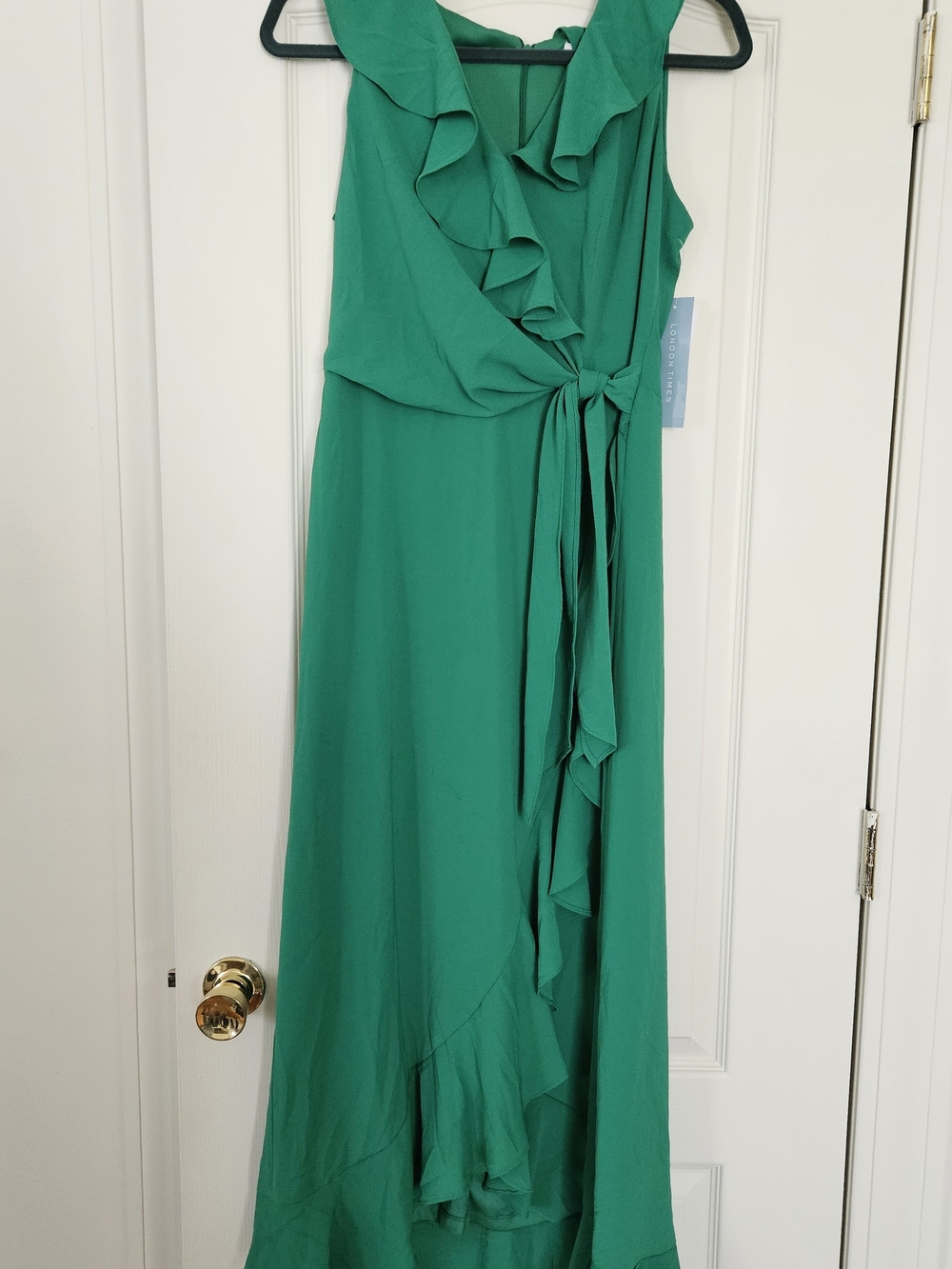 London Times Emerald Green One-Shoulder Ruffle Wrap Dress